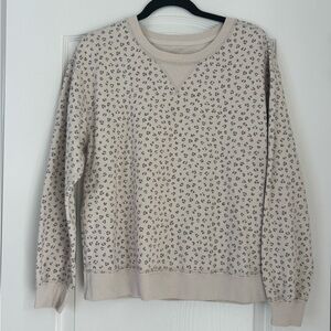 Abercrombie & Fitch Cream and Grey Leopard Crewneck Sweatshirt